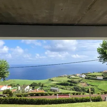 Sunrise House Azores - Jacuzzi