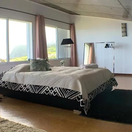 Sunrise House Azores - Jacuzzi *