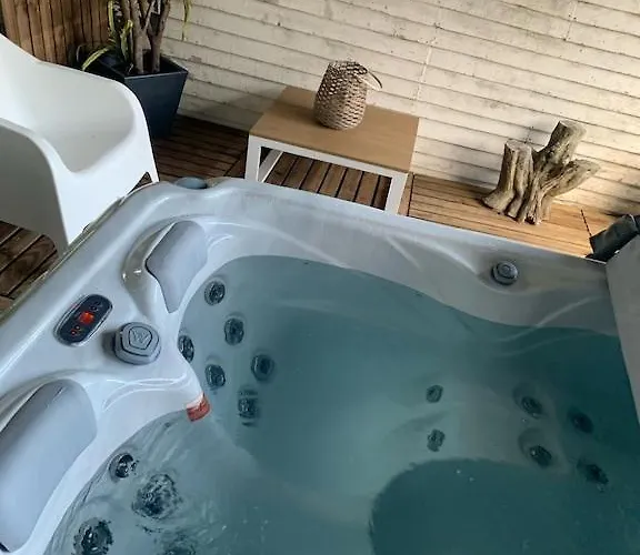 Feriehus Sunrise House Azores - Jacuzzi *