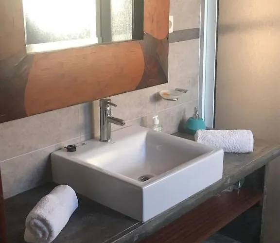 Feriehus Sunrise House Azores - Jacuzzi Nordeste (Azores)