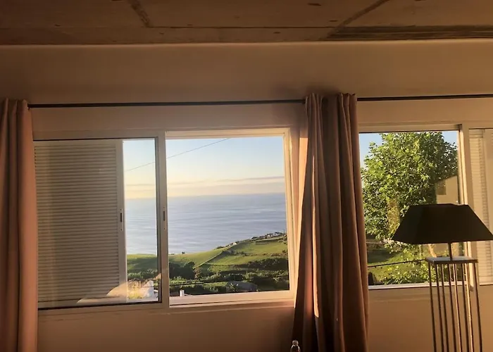 Sunrise House Azores - Jacuzzi Nordeste (Azores)