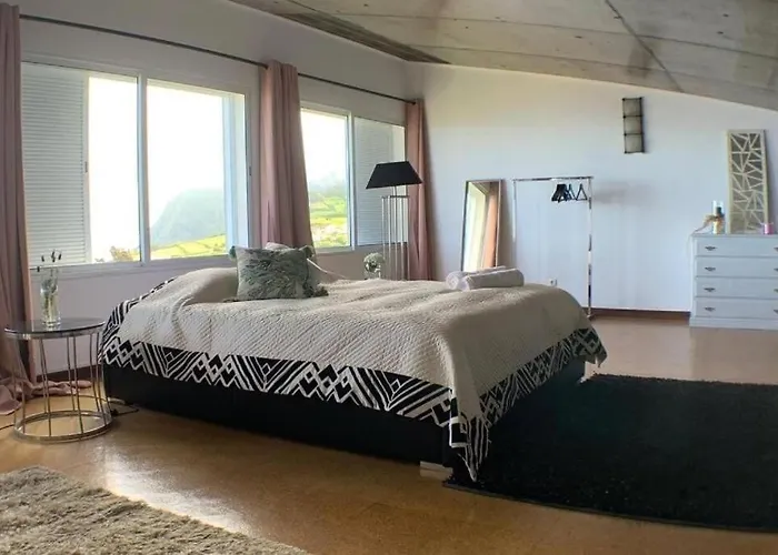 Sunrise House Azores - Jacuzzi *