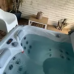 Holiday home Sunrise House Azores - Jacuzzi *