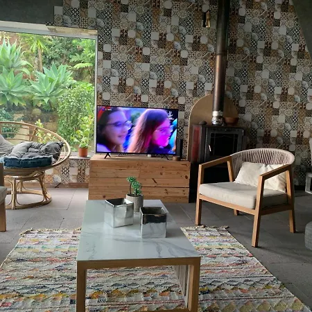 Sunrise House Azores - Jacuzzi Holiday home *